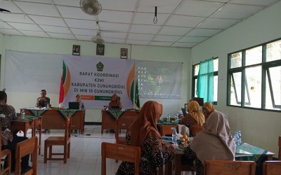 Kepala MIN 11 Gunungkidul Hadiri Rakor KKMI Gunungkidul di Ngloro